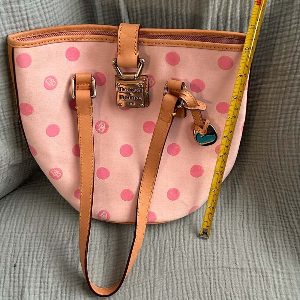 Vintage Dooney & Bourke Pink Polka Dot Leather Bucket Bag - Picture 2 of 9
